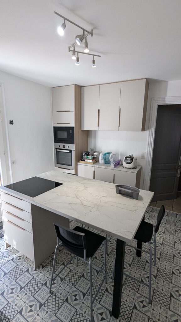 rénovation cuisine électricité Cours-la-Ville