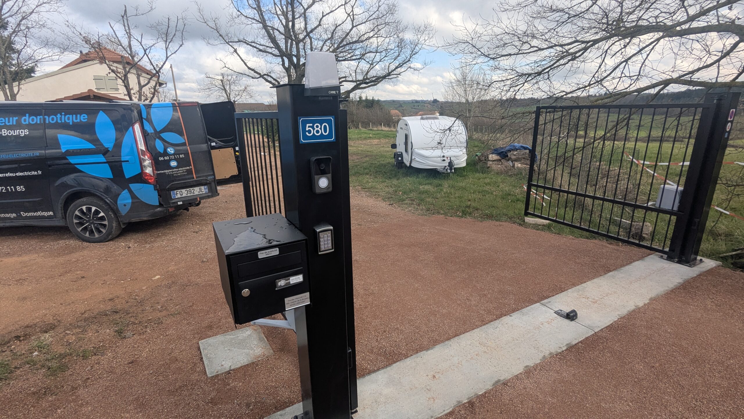 visiophone connecté Somfy Lentigny