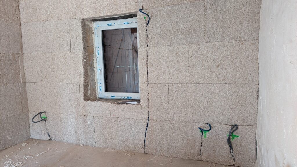 Intégration domotique KNX en rénovation pisé