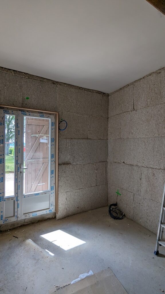 Intégration domotique KNX en rénovation pisé