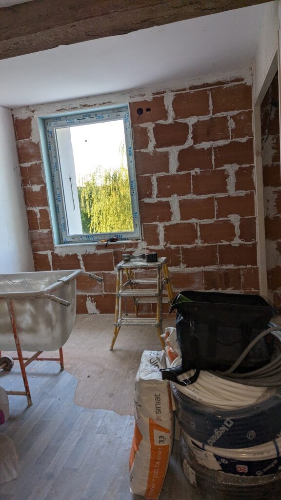 Intégration domotique KNX en rénovation pisé